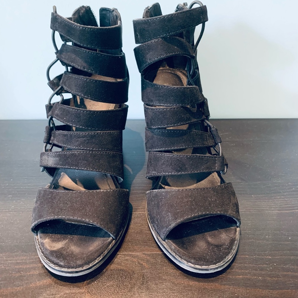 Reaction by Kenneth Cole Black Bootie.  Size 6.  Strappy Style